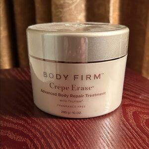 Body Firm Crème Erase Body Treatment
Have 3 unopened.